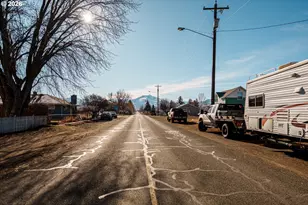 757 S Bridge St, Prairie City, OR 97869 - Photo 35