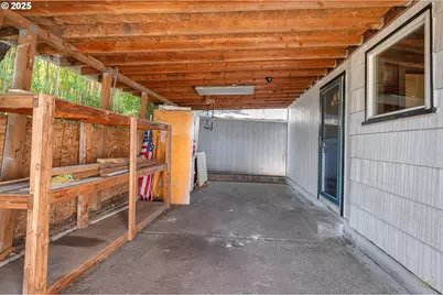 2707 SE 115th Ave, Portland, OR 97266 - Photo 33