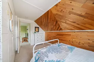 580 S Columbia St, Seaside, OR 97138 - Photo 29