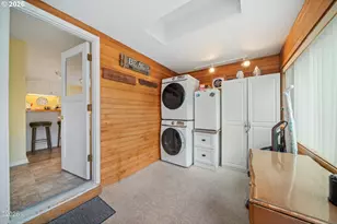 580 S Columbia St, Seaside, OR 97138 - Photo 31