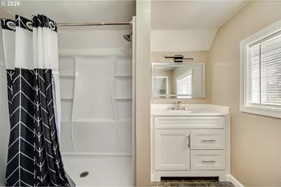 2901 Fruit Valley Rd, Vancouver, WA 98660 - Photo 15