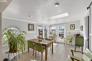 1817 N Jantzen Ave, Portland, OR 97217 - Photo 13