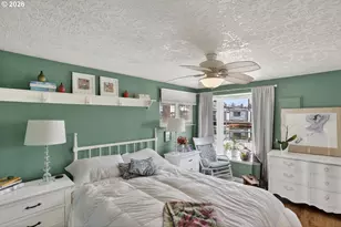 1817 N Jantzen Ave, Portland, OR 97217 - Photo 27