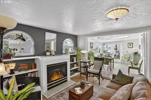 1817 N Jantzen Ave, Portland, OR 97217 - Photo 7