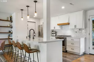2140 SW Huntington Ave, Portland, OR 97225 - Photo 11