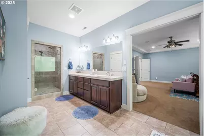 1402 NW 151st St, Vancouver, WA 98685 - Photo 19