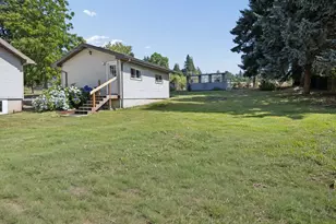 8995 SE 282nd Ave, Boring, OR 97009 - Photo 3