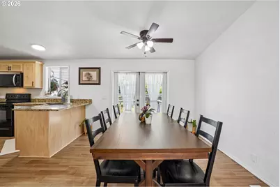 127 Pioneer Ave NE, Castle Rock, WA 98611 - Photo 13