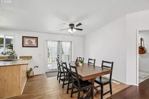 127 Pioneer Ave NE, Castle Rock, WA 98611 - Photo 11