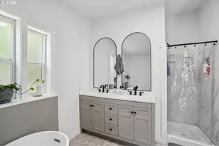 127 Pioneer Ave NE, Castle Rock, WA 98611 - Photo 29
