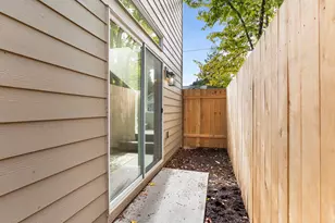 6913 N Bank St, Portland, OR 97203 - Photo 17