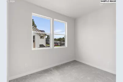 6913 N Bank St, Portland, OR 97203 - Photo 15