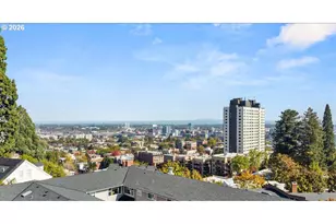 2393 SW Park Pl, Portland, OR 97205 - Photo 27