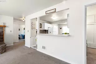 1669 Hayes St, North Bend, OR 97459 - Photo 27