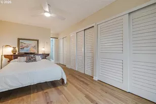 200 Oswego Summit, Lake Oswego, OR 97035 - Photo 15