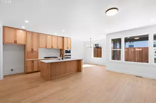 821 NW 175th Wy, Ridgefield, WA 98642 - Photo 7