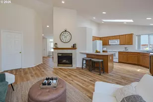 15059 Pebble Beach Dr, Oregon City, OR 97045 - Photo 11