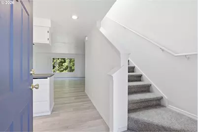 5001 Coloma Ct, Salem, OR 97306 - Photo 7
