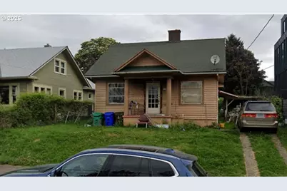 825 N Blandena St, Portland, OR 97217 - Photo 1