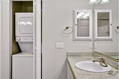 10186 SE Talbert St, Clackamas, OR 97015 - Photo 31