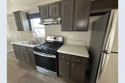 4130 State St #9, Salem, OR 97301 - Photo 3