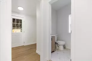 12323 SE Holgate Blvd, Portland, OR 97236 - Photo 23