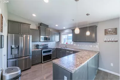 115 E 2nd St, Halsey, OR 97348 - Photo 7