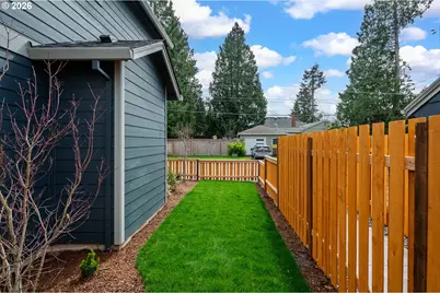 6909 NE Multnomah St #C, Portland, OR 97213 - Photo 39
