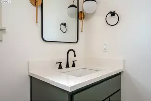 6909 NE Multnomah St, Portland, OR 97213 - Photo 25