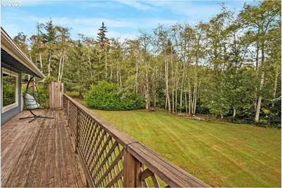 93200 Evergreen Rd, Astoria, OR 97103 - Photo 35