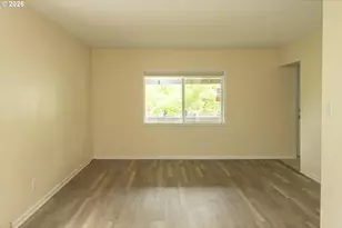 6617 SE 85th Ave, Portland, OR 97266 - Photo 5