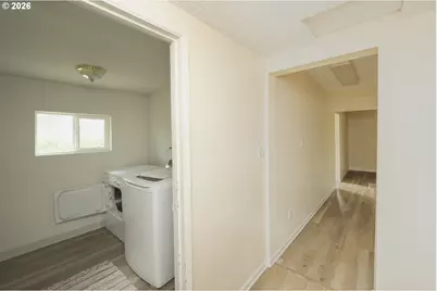 6617 SE 85th Ave, Portland, OR 97266 - Photo 17
