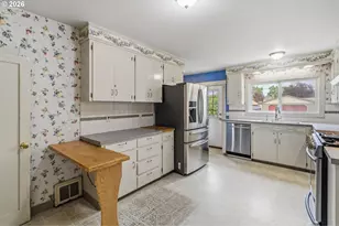 2818 Florida St, Longview, WA 98632 - Photo 15