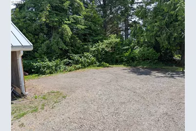 4900 NE H Ave, Neotsu, OR 97364 - Photo 17