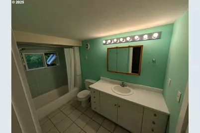 4900 NE H Ave, Neotsu, OR 97364 - Photo 11