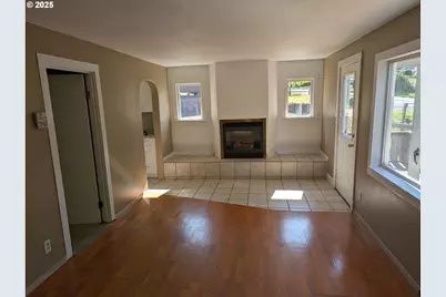 4900 NE H Ave, Neotsu, OR 97364 - Photo 3