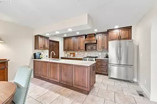 4830 NW Neskowin Ave, Portland, OR 97229 - Photo 9