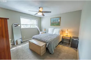 2136 SE Hawthorne Blvd, Portland, OR 97214 - Photo 17