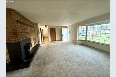 2691 14th St, North Bend, OR 97459 - Photo 7