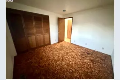 2691 14th St, North Bend, OR 97459 - Photo 17