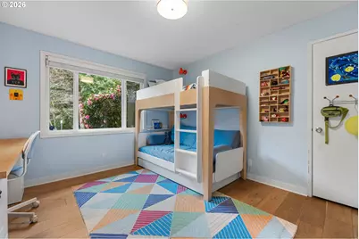 2400 SW Richardson St, Portland, OR 97239 - Photo 21