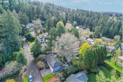2400 SW Richardson St, Portland, OR 97239 - Photo 31