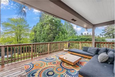 2400 SW Richardson St, Portland, OR 97239 - Photo 33