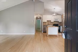 7556 SW Barnes Rd, Portland, OR 97225 - Photo 7
