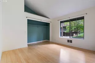 7556 SW Barnes Rd, Portland, OR 97225 - Photo 19