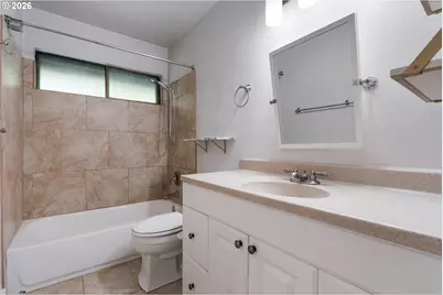 7556 SW Barnes Rd #A, Portland, OR 97225 - Photo 21