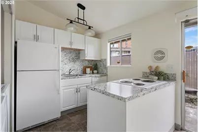 3712 SE 31st Ave, Portland, OR 97202 - Photo 11
