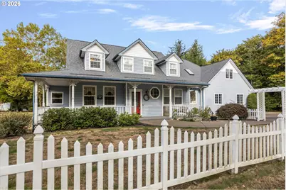 891 S Park St, Carlton, OR 97111 - Photo 3