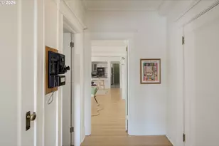 2083 NW Johnson St, Portland, OR 97209 - Photo 11