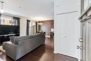 679 NW 118th Ave, Portland, OR 97229 - Photo 5